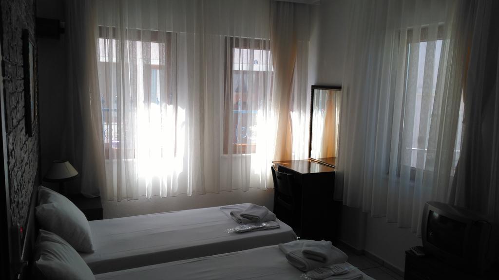 Adali Guest House Bozcaada Esterno foto
