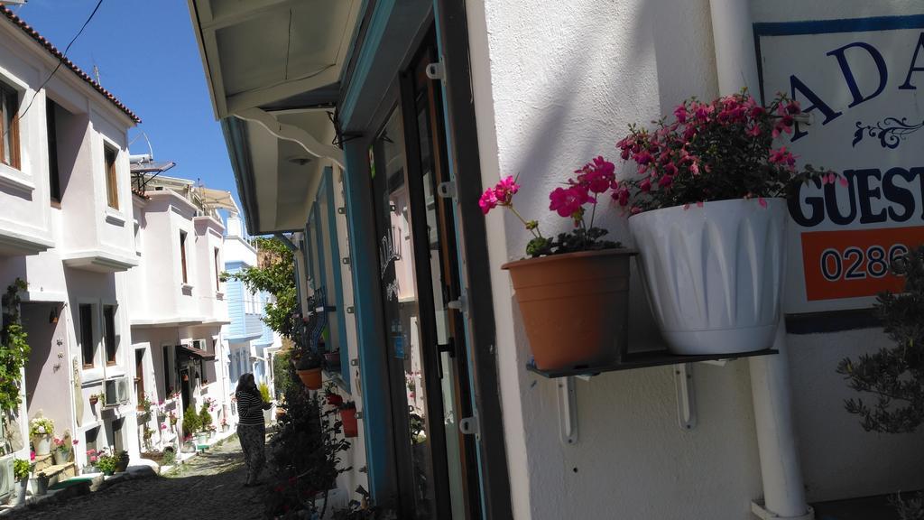 Adali Guest House Bozcaada Esterno foto