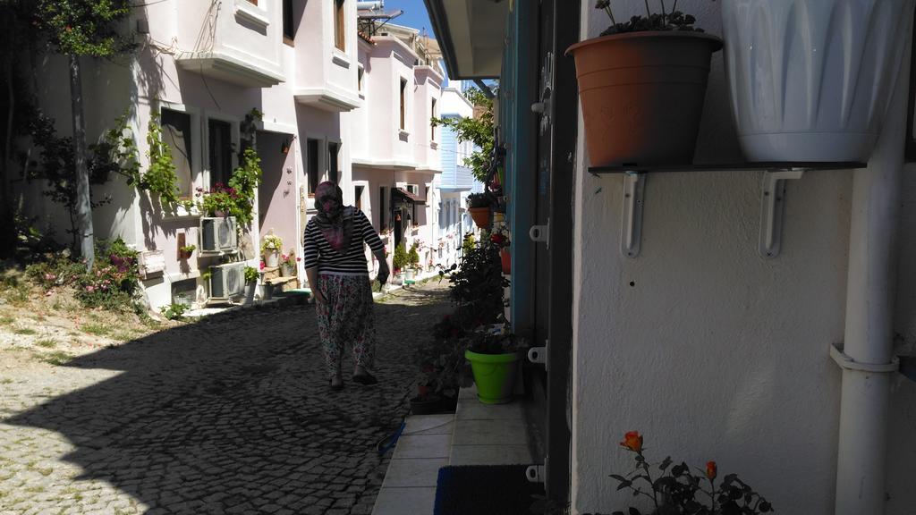 Adali Guest House Bozcaada Esterno foto