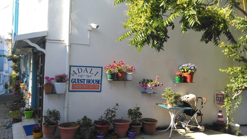 Adali Guest House Bozcaada Esterno foto
