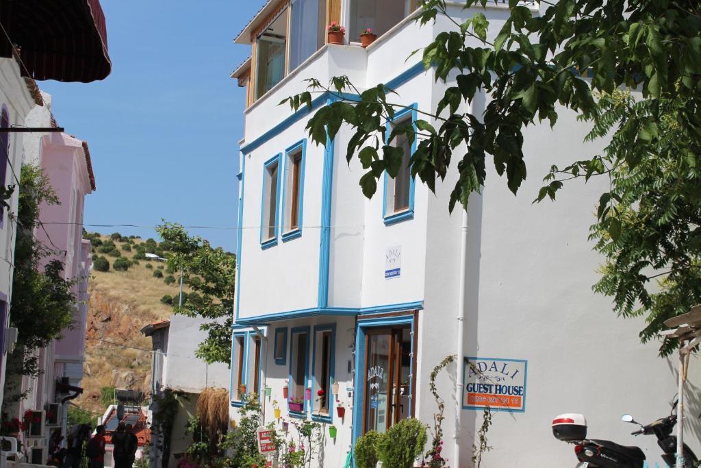 Adali Guest House Bozcaada Esterno foto